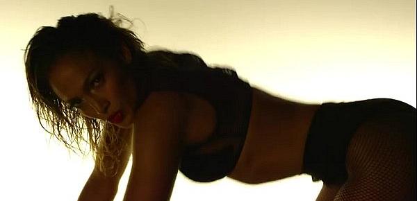  Jennifer Lopez - Booty ft. Iggy Azalea HIGH(1)